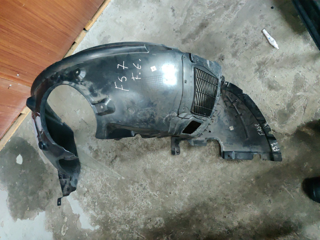 Cava de Roda Frente Esquerda resguardo MINI MINI Cabriolet (F57) | 14 - 