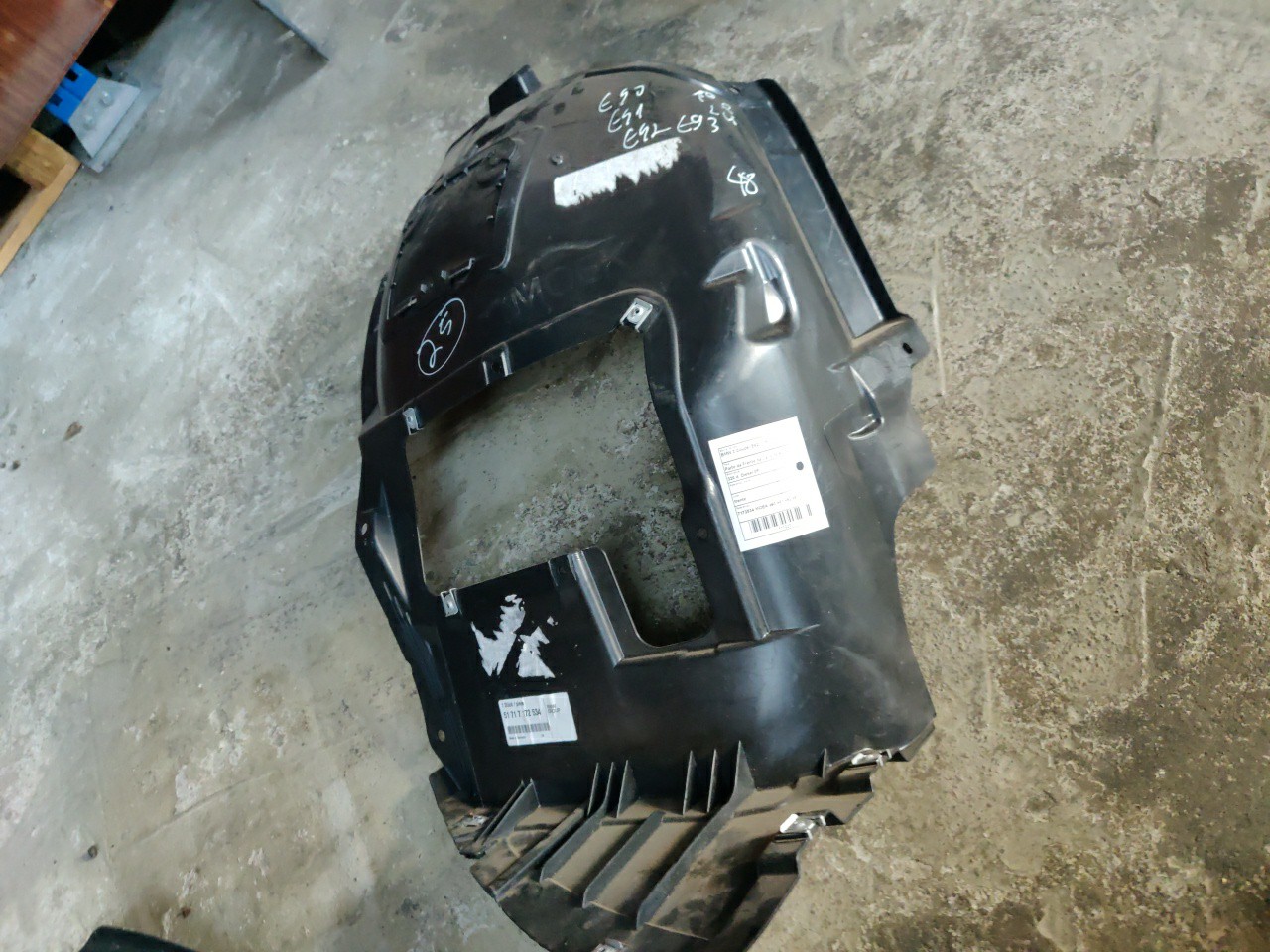 Parte da Frente da Cava de Roda Frente Direita BMW 3 Coupé (E92) | 05 - 13