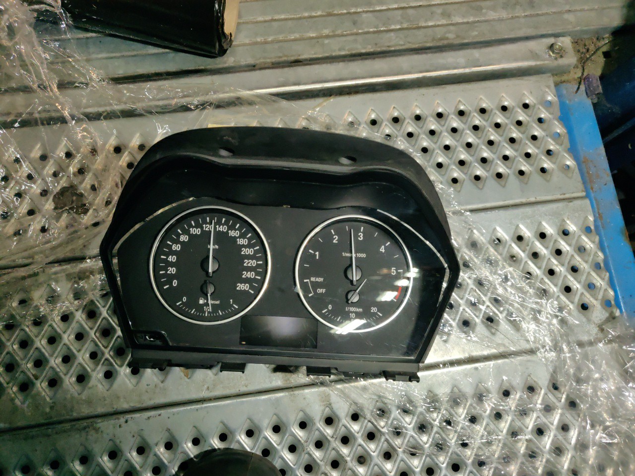 Quadrante / Painel Instrumentos BMW 1 (F20) | 11 - 19