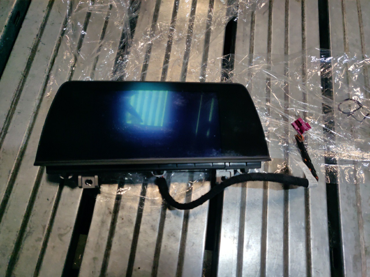 Display / Visor / Ecrã BMW 3 (F30, F80) | 11 - 18