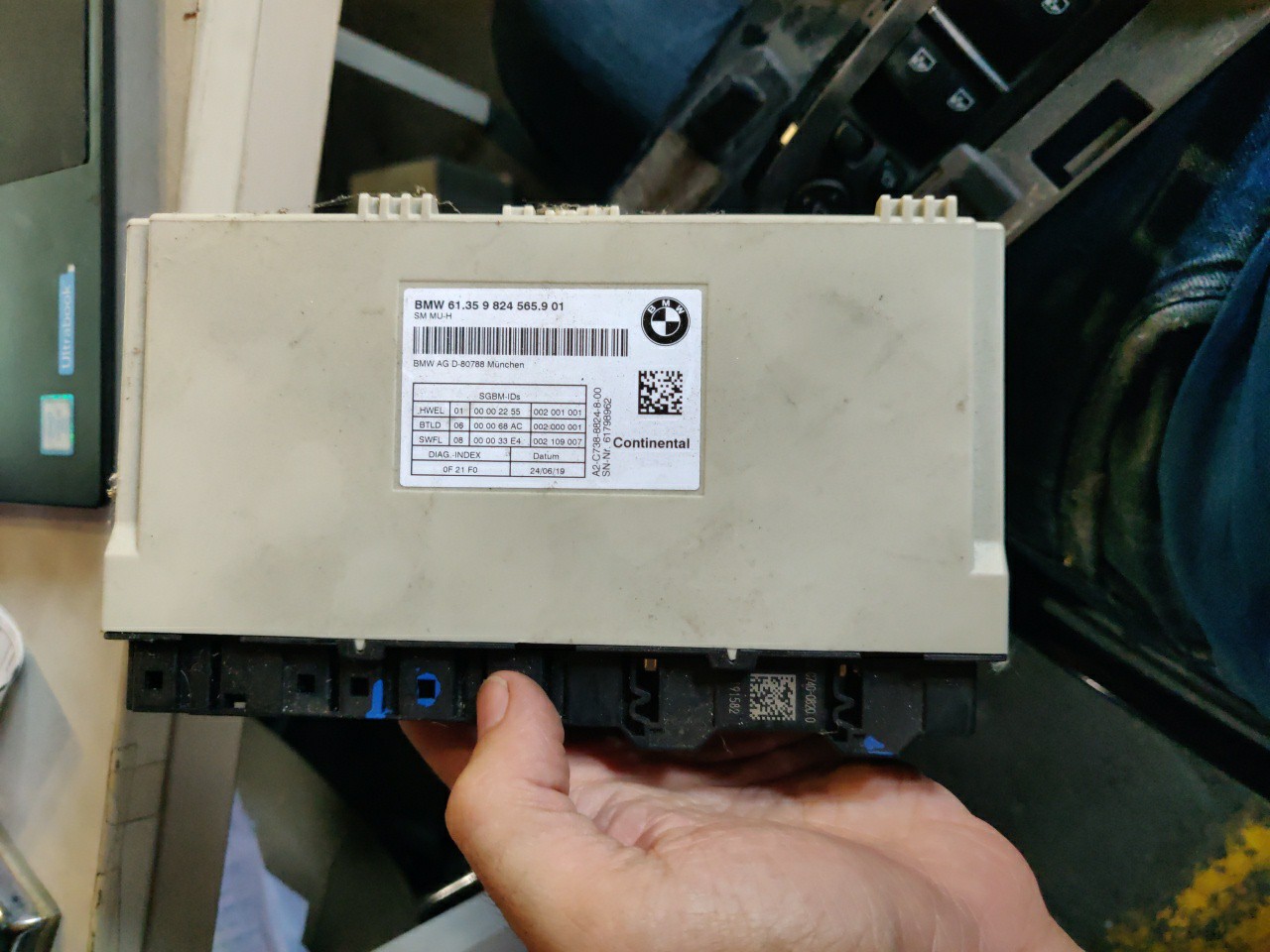 Modulo de controlo do Banco BMW 5 (G30, F90) | 16 - 