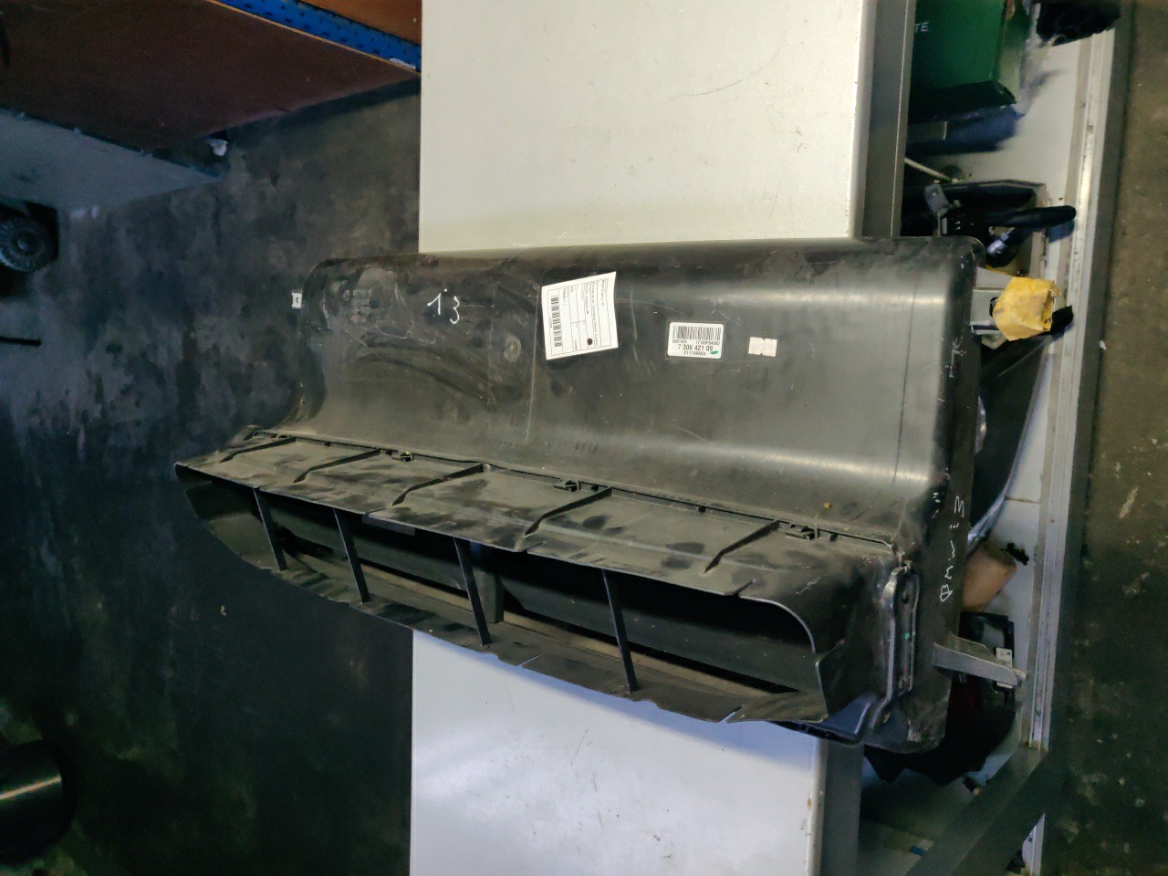 Entrada de Ar / Conduta inferior Central BMW i3 (I01) | 13 - 