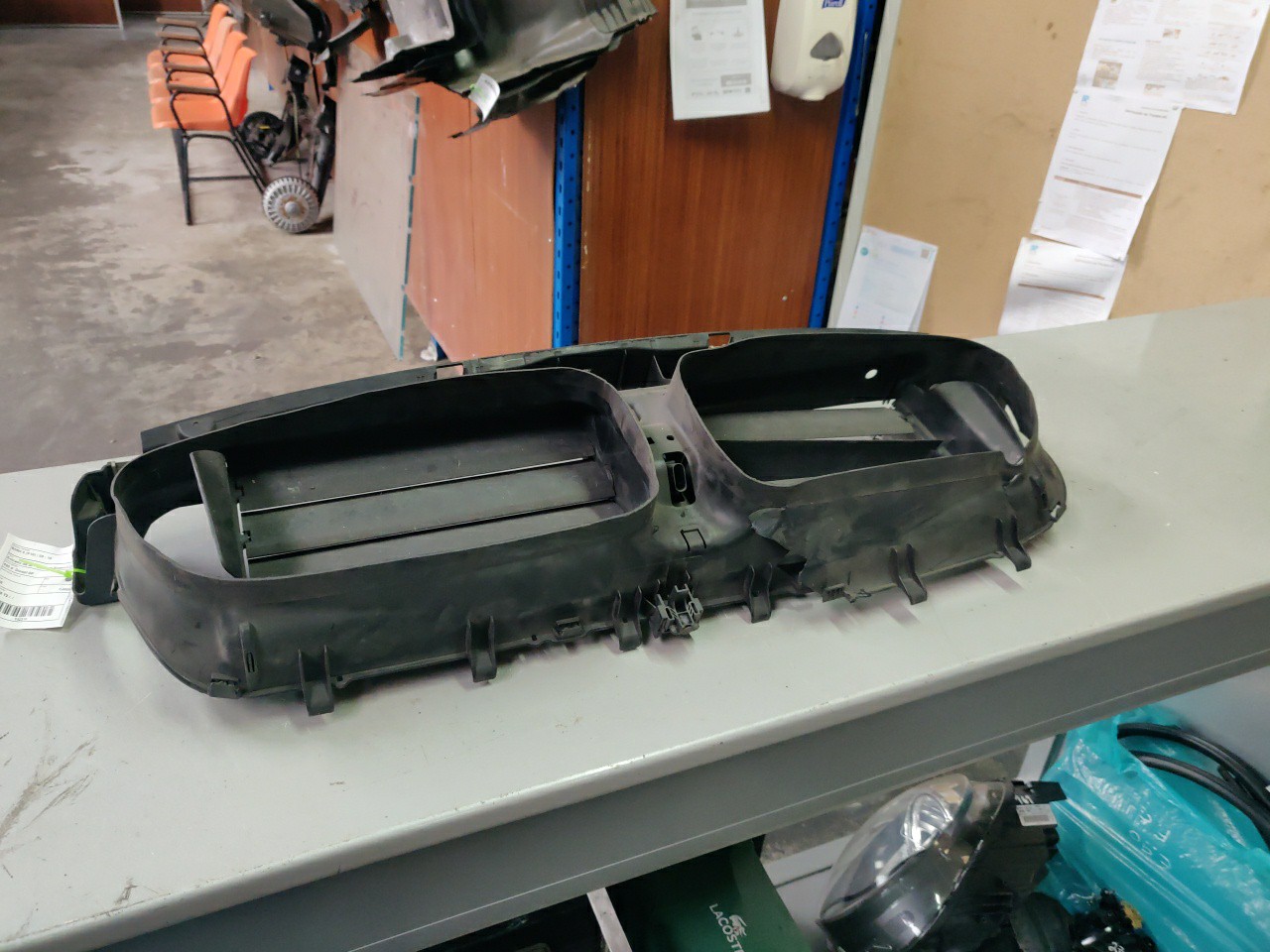 Entrada de Ar / Conduta Superior Central Frontal BMW 5 (F10) | 09 - 16