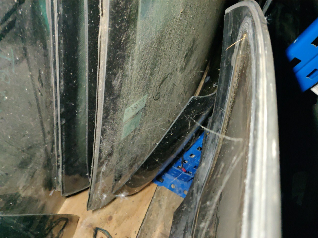 Oculo Traseiro (Parabrisas Tras) VOLKSWAGEN GOLF VI (5K1) | 08 - 14