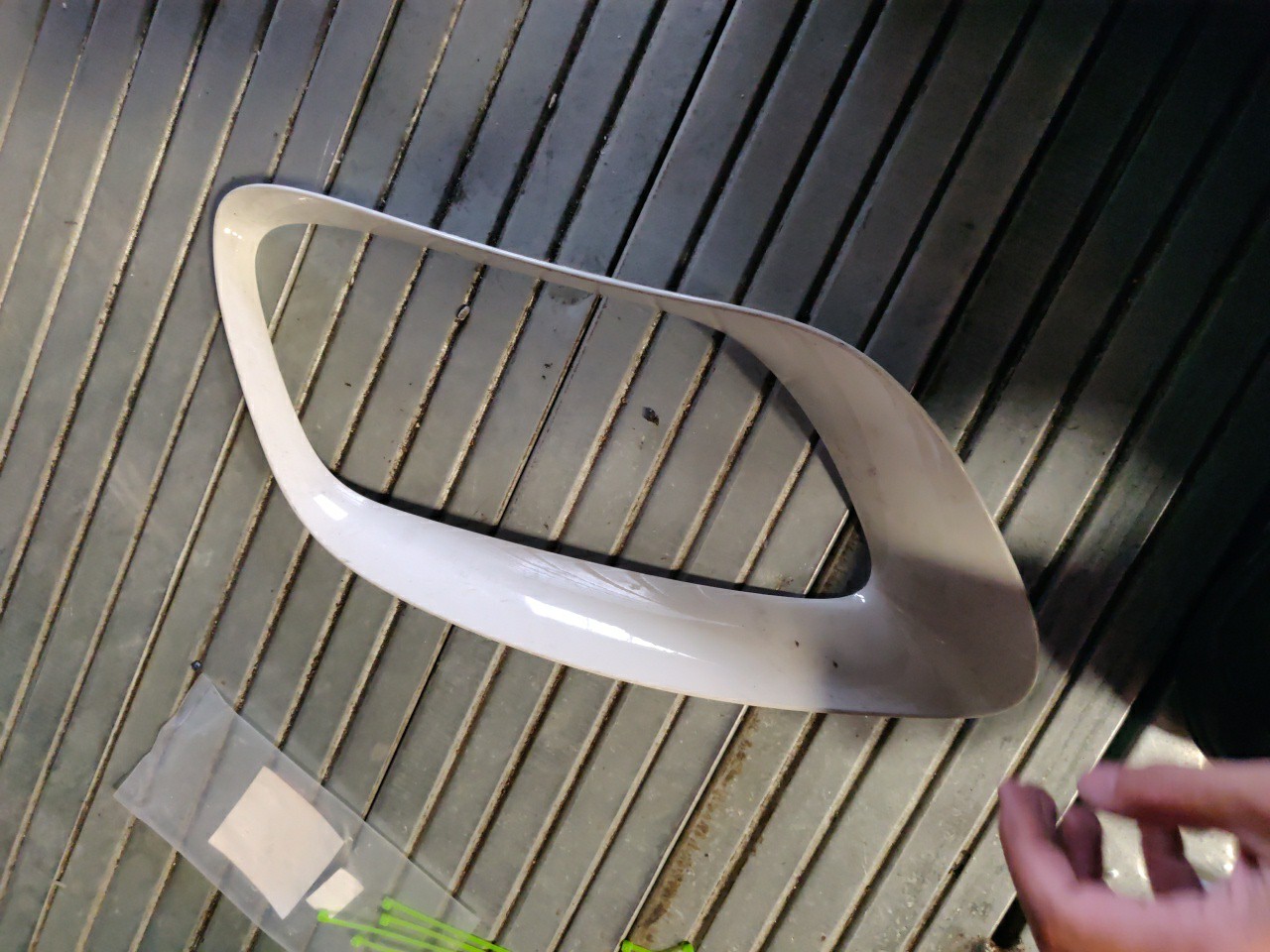 Friso Direito do Parachoques Tras BMW X6 (E71, E72) | 07 - 14