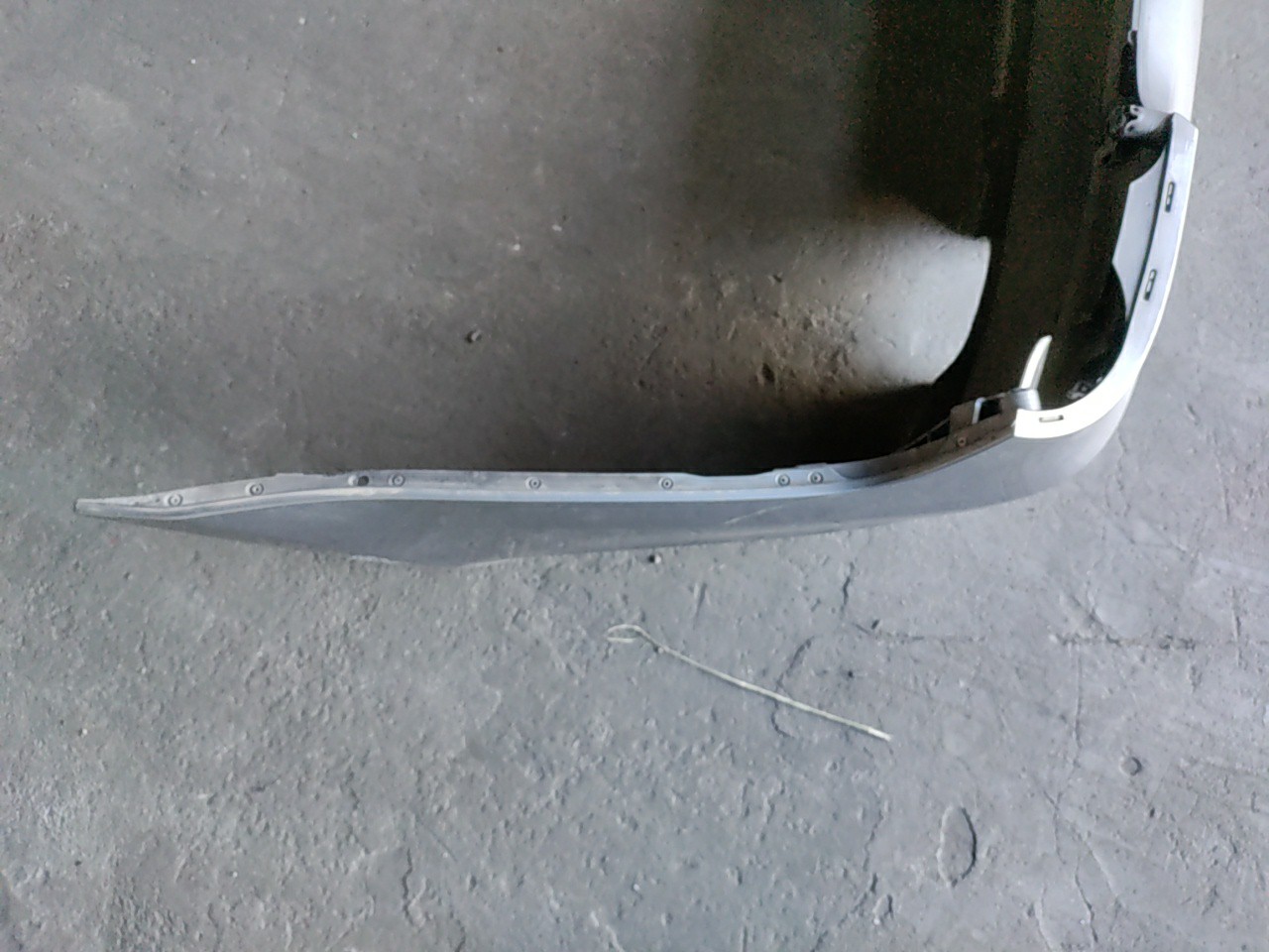 Parachoques Trás / Para Choques traseiro nu BMW 5 (E60) | 01 - 10 Imagem-6 Parachoques Trás / Para Choques traseiro nu BMW 5 (E60) | 01 - 10 Imagem-6