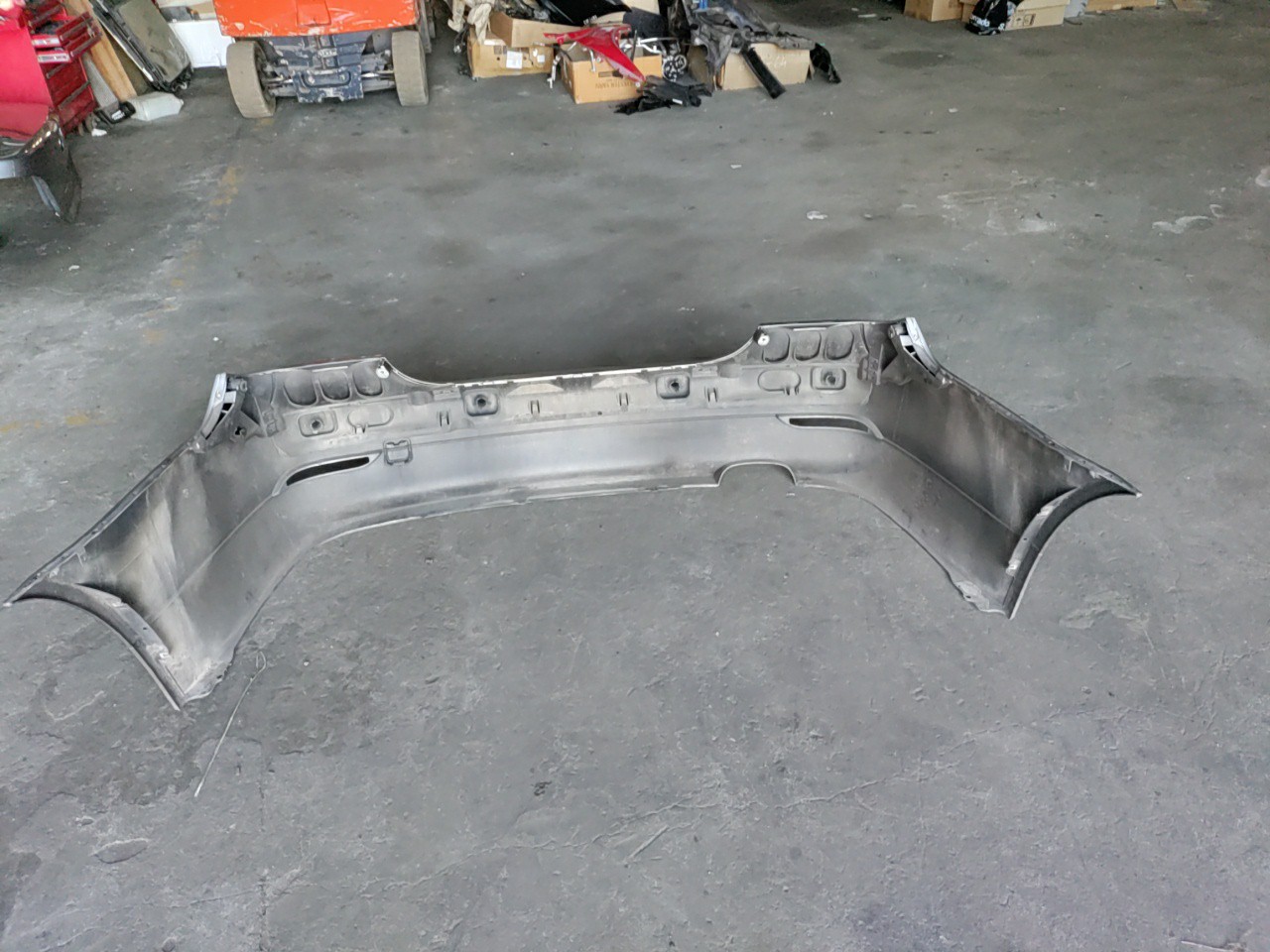 Parachoques Trás / Para Choques traseiro nu BMW 5 (E60) | 01 - 10 Imagem-7 Parachoques Trás / Para Choques traseiro nu BMW 5 (E60) | 01 - 10 Imagem-7