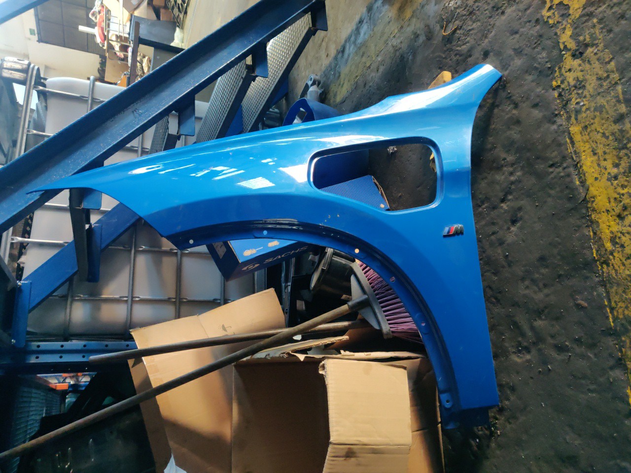 Guarda Lamas Frente Esquerdo BMW X1 (F48) | 14 -  Imagem-0 Guarda Lamas Frente Esquerdo BMW X1 (F48) | 14 -  Imagem-0