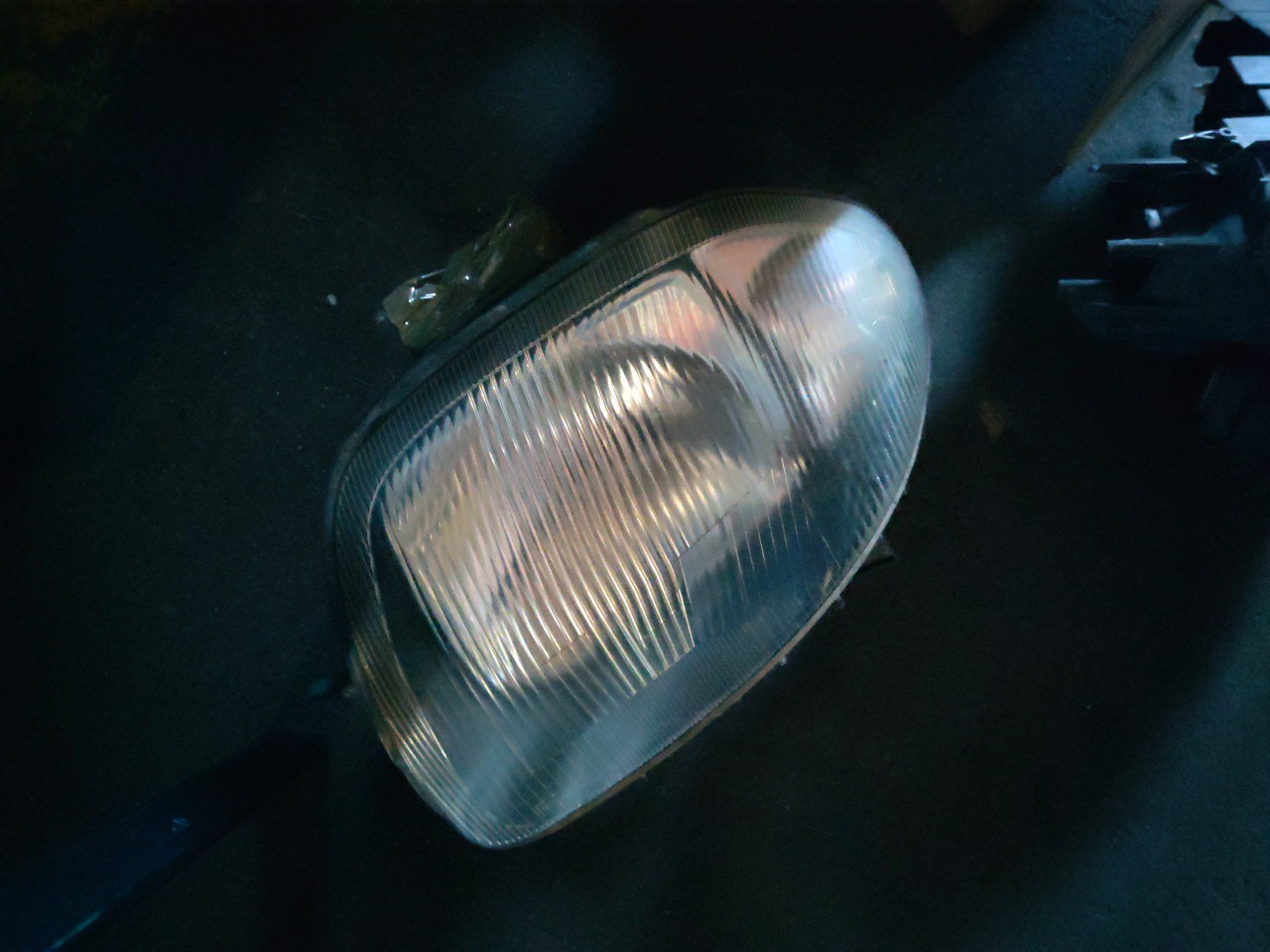 Farol Frente Esquerdo / Otica Esquerda RENAULT CLIO II (BB_, CB_) | 98 - 