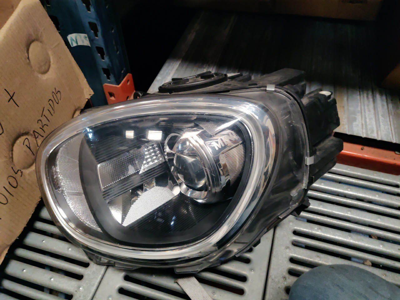 Farol Frente Esquerdo / Otica Esquerda MINI MINI COUNTRYMAN (F60) | 16 - 