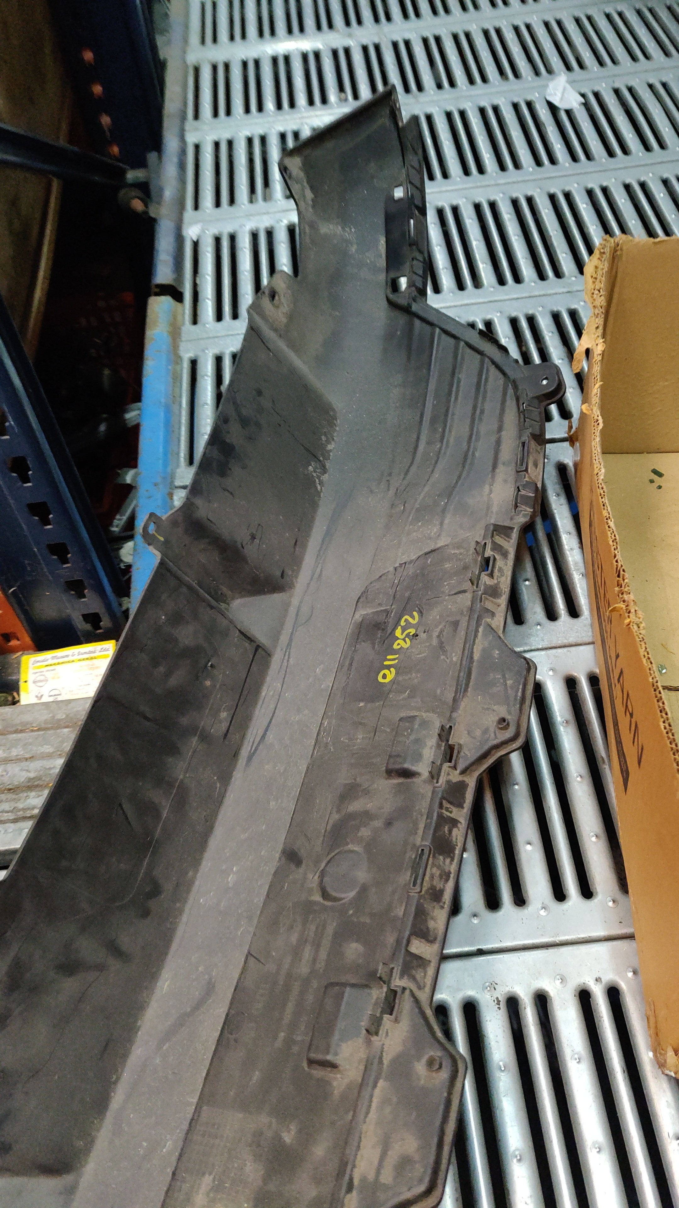 Difusor do Parachoques Tras RENAULT CLIO IV Caixa | 14 - 