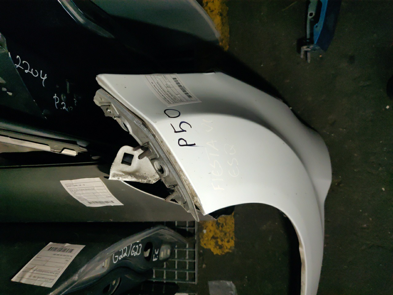 Guarda Lamas Frente Esquerdo FORD FIESTA VI (CB1, CCN) | 08 -  Imagem-1