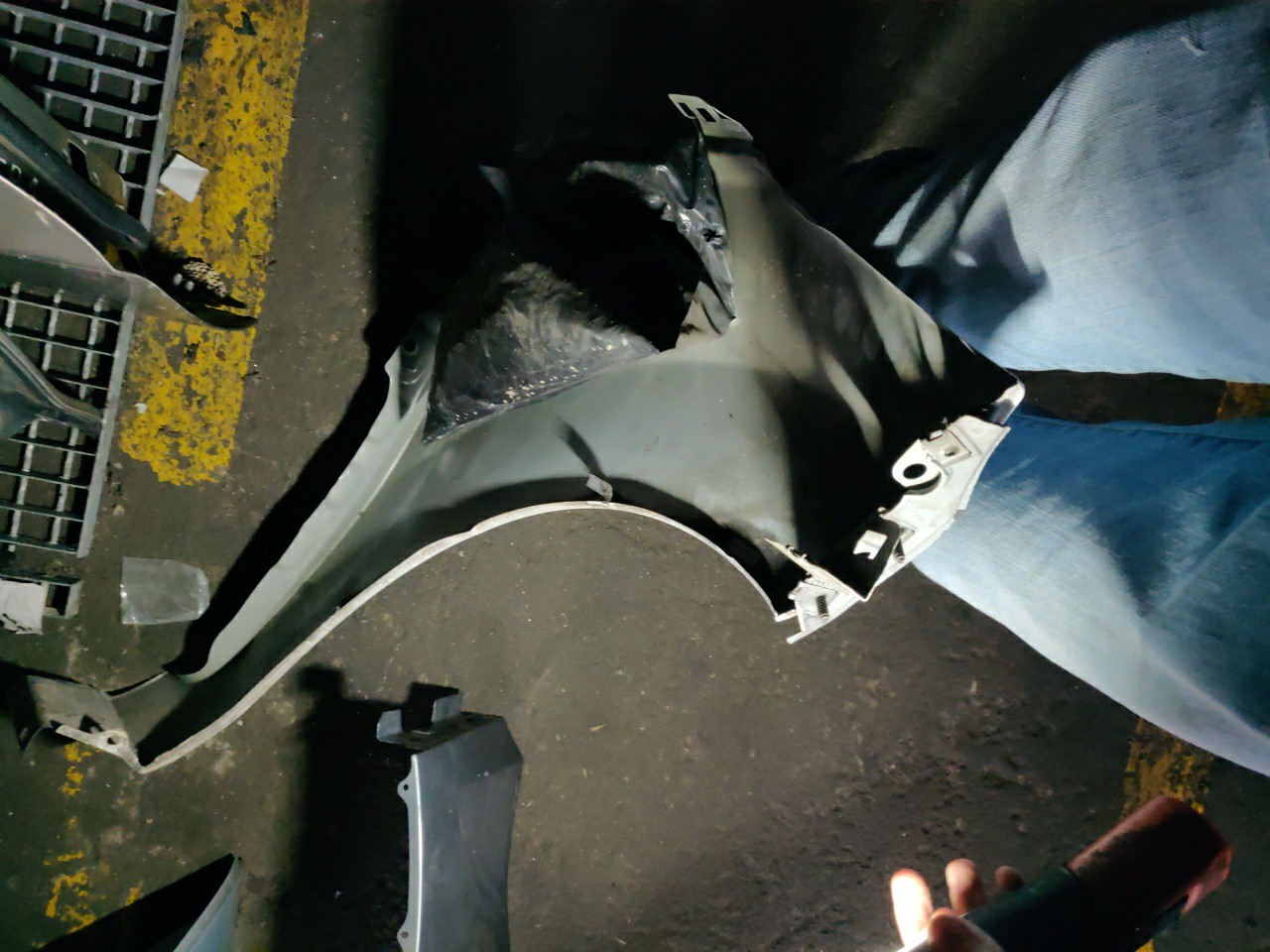 Guarda Lamas Frente Esquerdo FORD FIESTA VI (CB1, CCN) | 08 -  Imagem-3