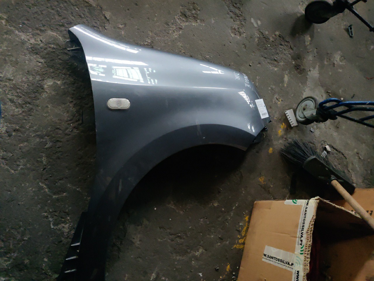 Guarda Lamas Frente Direito RENAULT TWINGO III (BCM_) | 14 - 
