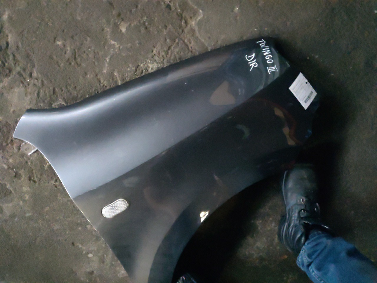 Guarda Lamas Frente Direito RENAULT TWINGO III (BCM_) | 14 -  Imagem-9