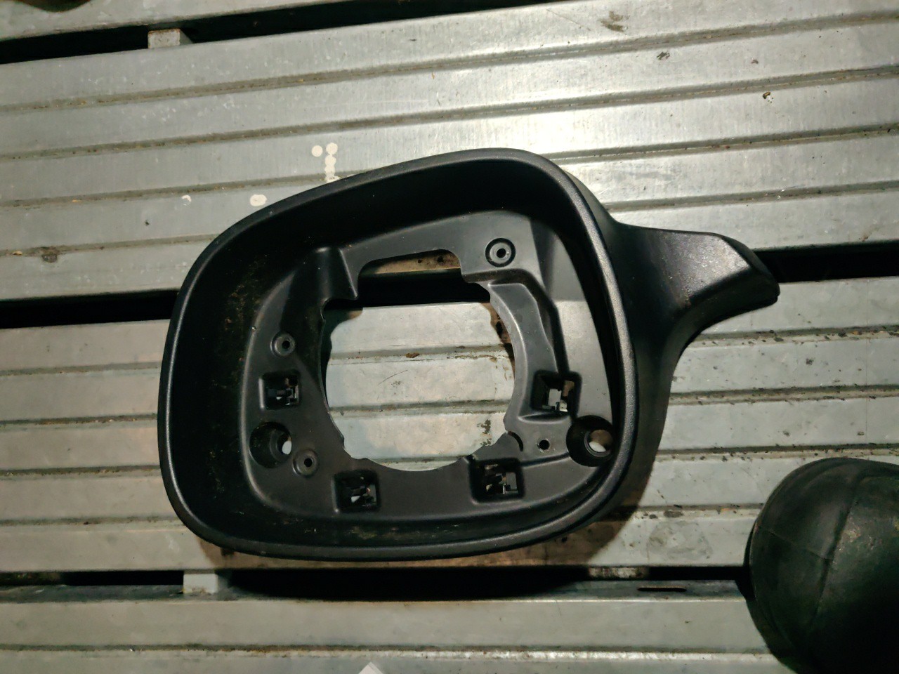 Aro da Capa do Espelho Retrovisor Esquerdo BMW X3 (E83) | 03 - 11 Imagem-1