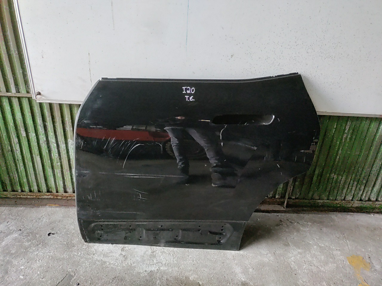 Porta Tras Esquerda nua BMW iX i20