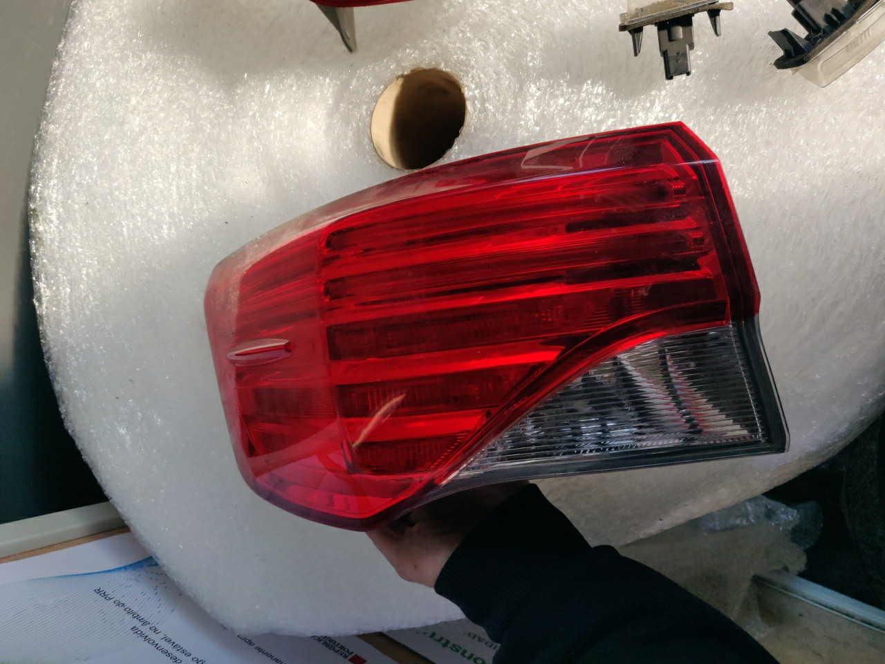 Farolim Esquerdo Painel Lanterna Esquerda Ilharga TOYOTA AVENSIS três volumes (_T27_) | 08 - 18