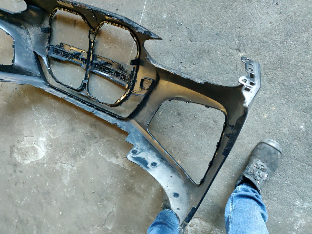 Parachoques Frente / Para Choques Frontal nu RENAULT Clio II (BB0/1/2_, CB0/1/2_) Imagem-4
