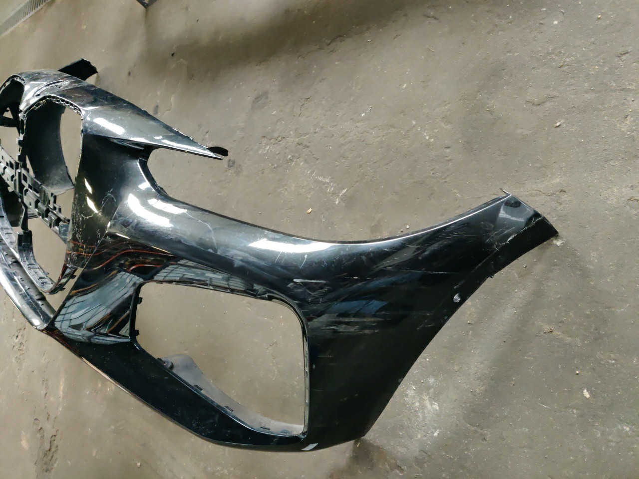 Parachoques Frente / Para Choques Frontal nu RENAULT Clio II (BB0/1/2_, CB0/1/2_) Imagem-1