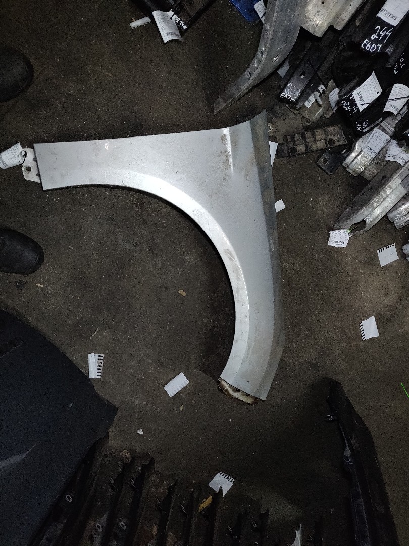 Guarda Lamas Frente Direito FORD FOCUS III | 10 -  Imagem-4 Guarda Lamas Frente Direito FORD FOCUS III | 10 -  Imagem-4