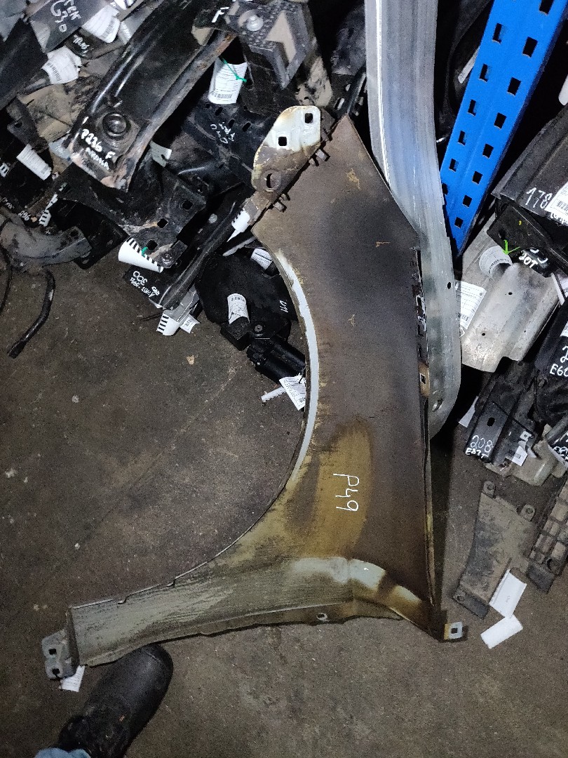 Guarda Lamas Frente Direito FORD FOCUS III | 10 -  Imagem-3 Guarda Lamas Frente Direito FORD FOCUS III | 10 -  Imagem-3