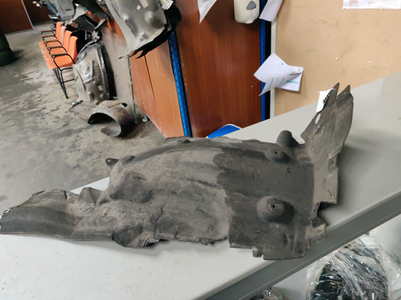 Parte de Trás da Cava de Roda Frente Esquerda BMW 5 (F10) | 09 - 16