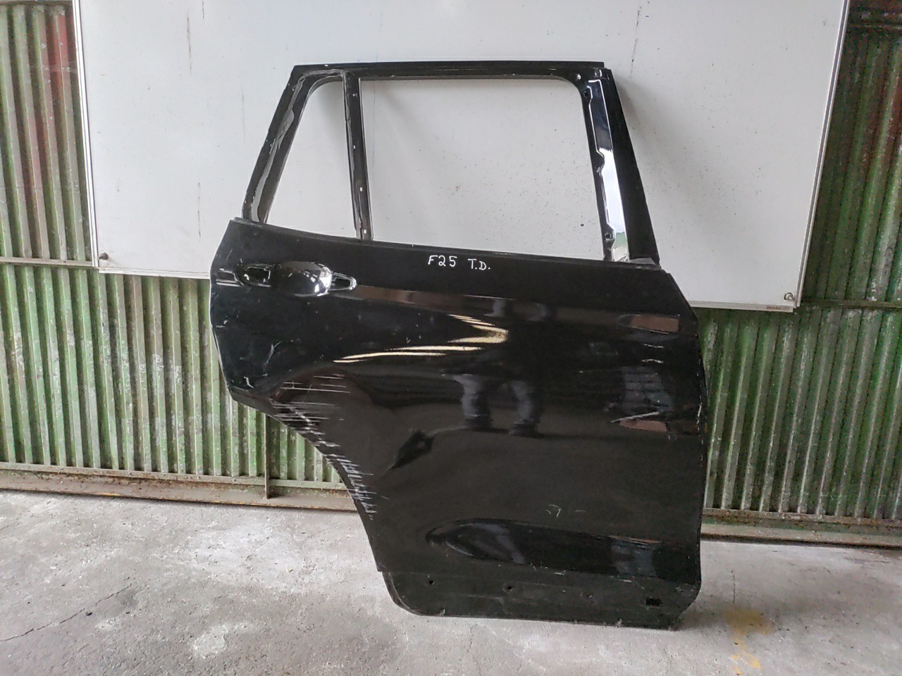 Porta Tras Direita nua BMW X3 (F25) | 10 - 17