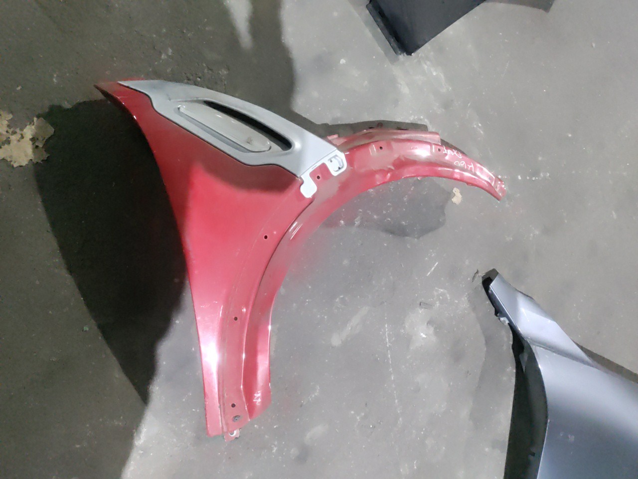 Right Fender MINI MINI COUNTRYMAN (R60) | 10 - 16
