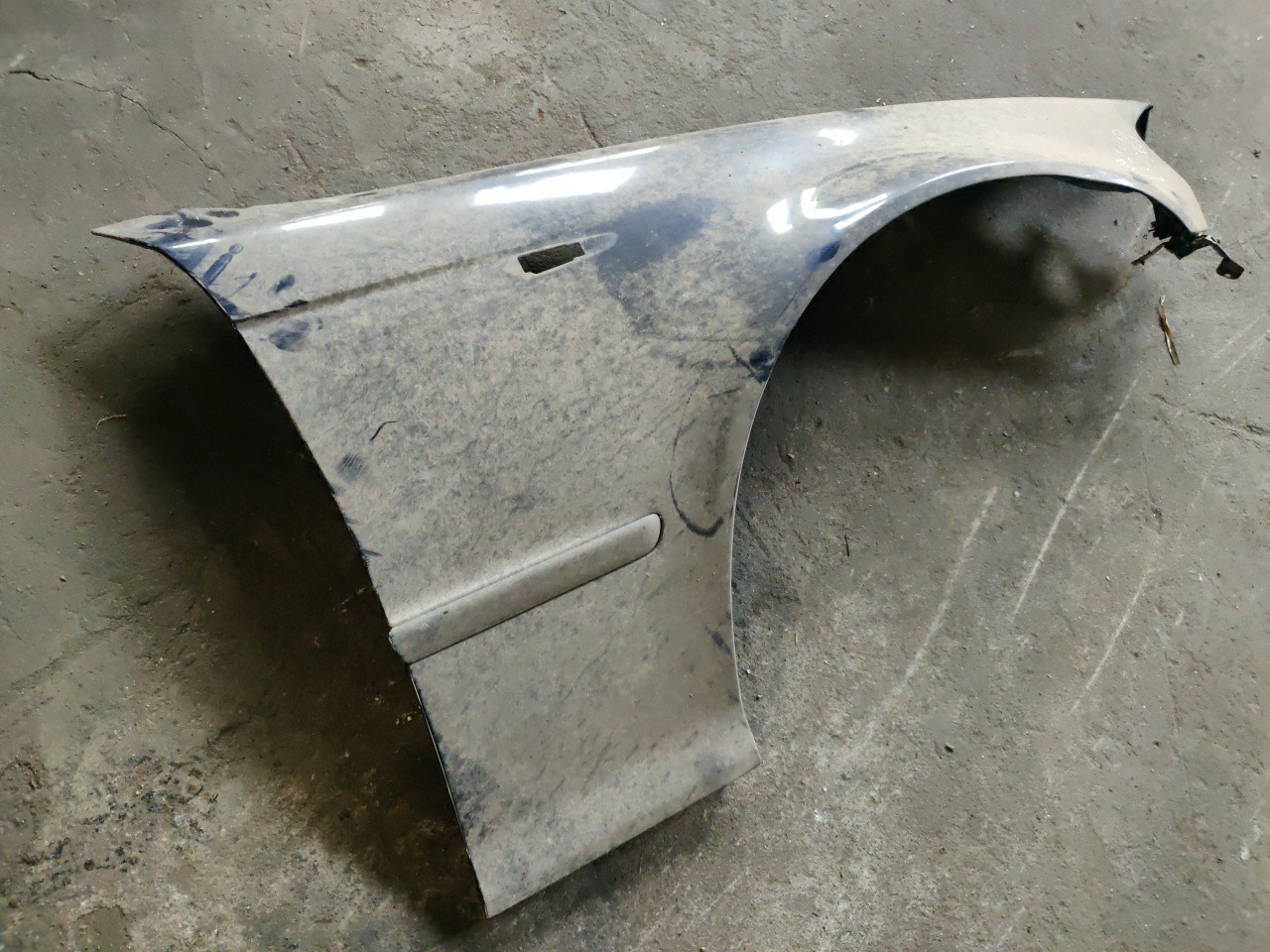 Guarda Lamas Frente Direito BMW 3 (E46) | 97 - 05 Imagem-1 Guarda Lamas Frente Direito BMW 3 (E46) | 97 - 05 Imagem-1