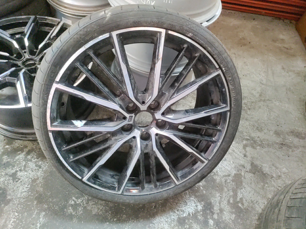 Jante Especial 19 polegadas BMW 1 (F40) | 19 - 