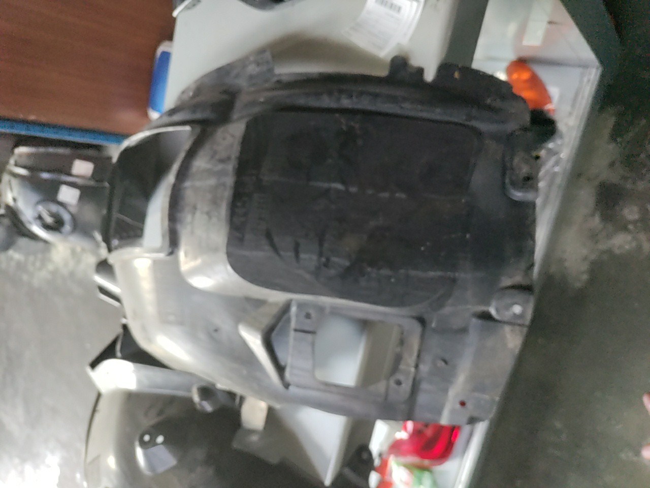 Parte da Frente da Cava de Roda Frente Esquerda BMW X3 (G01, F97) | 17 - 