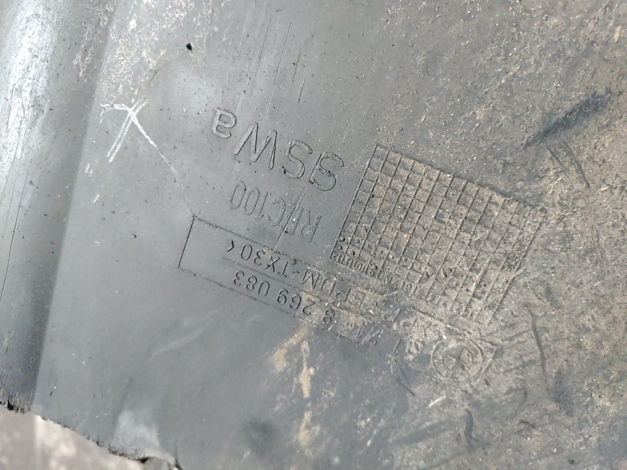 Parte de Trás da Cava de Roda Frente Esquerda BMW 3 (E46) | 97 - 05