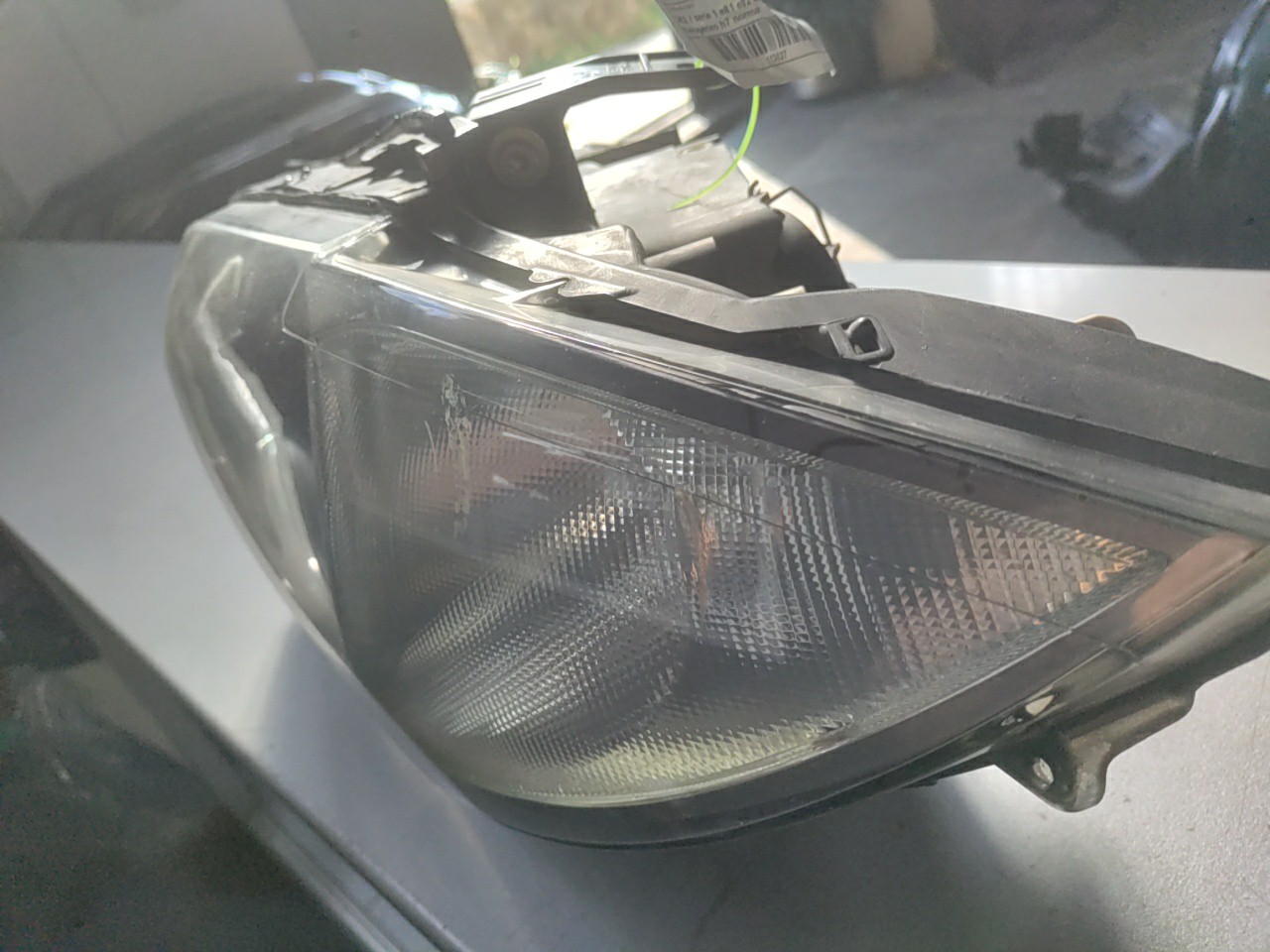 Farol Frente Esquerdo / Otica Esquerda BMW 1 (E87) | 03 - 13 Imagem-2 Farol Frente Esquerdo / Otica Esquerda BMW 1 (E87) | 03 - 13 Imagem-2