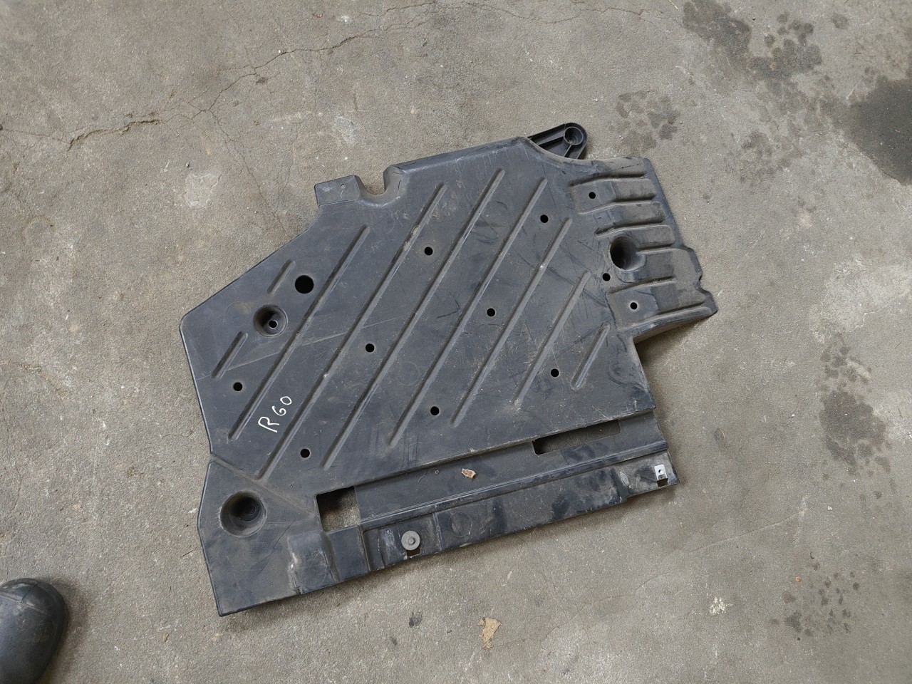 Blindagem Inferior da Carroçaria MINI MINI COUNTRYMAN (R60) | 10 - 16