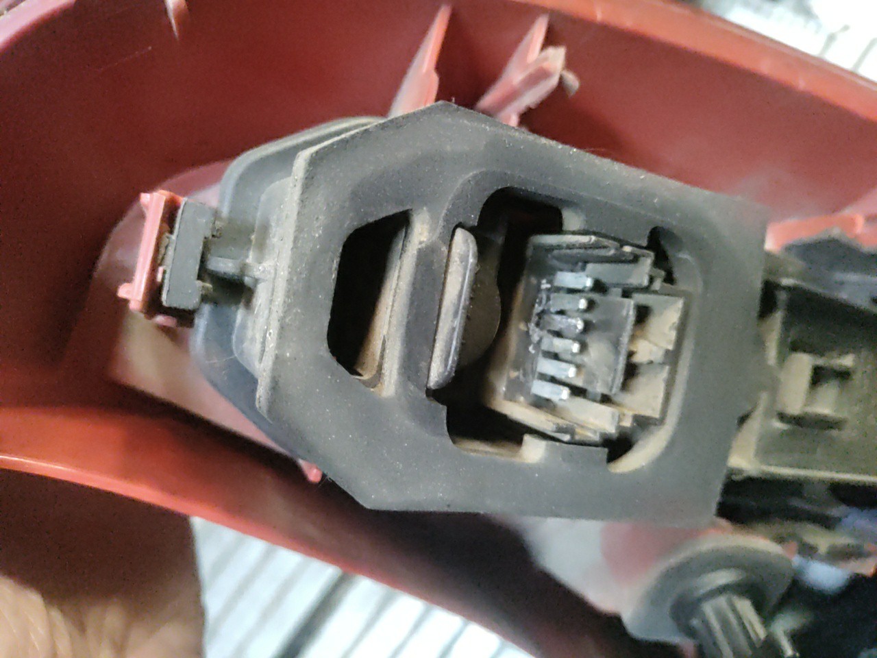 Farolim Esquerdo Painel Lanterna Esquerda Ilharga RENAULT CLIO II (BB_, CB_) | 98 -  Imagem-3