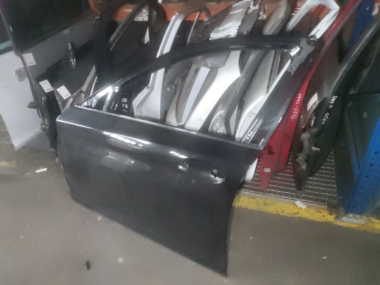 Front Door Left  BMW 5 (G30, F90) | 16 -  Imagem-6