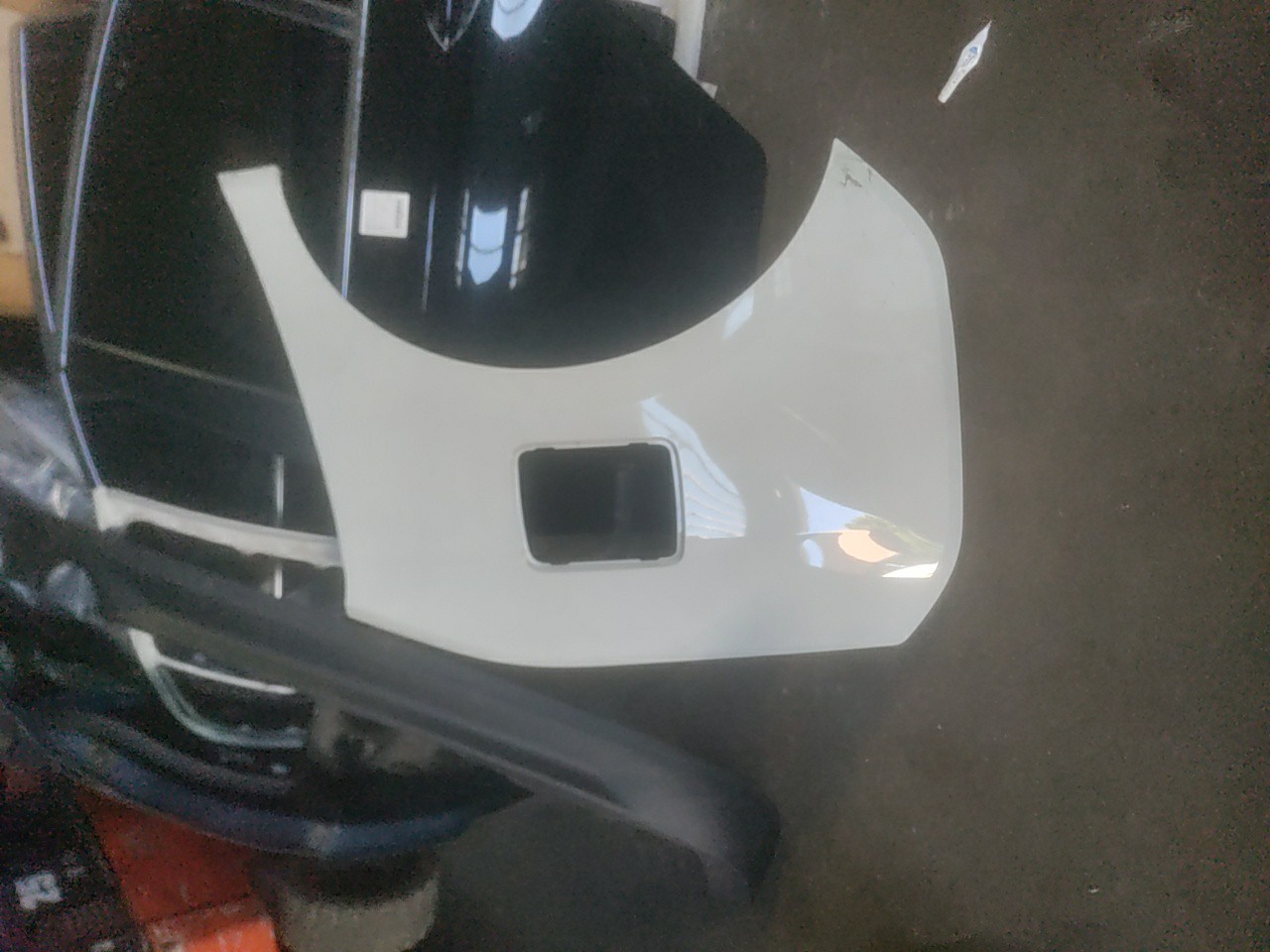 Guarda Lamas Tras Direito BMW i3 (I01) | 13 -  Imagem-4 Guarda Lamas Tras Direito BMW i3 (I01) | 13 -  Imagem-4