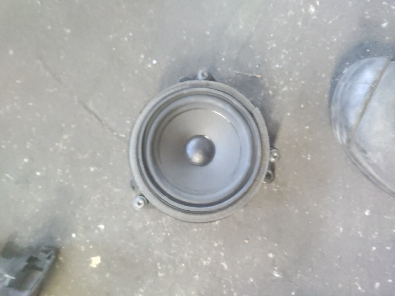 Coluna de Som da Porta Frente Esquerda MINI MINI (F55) | 13 - 