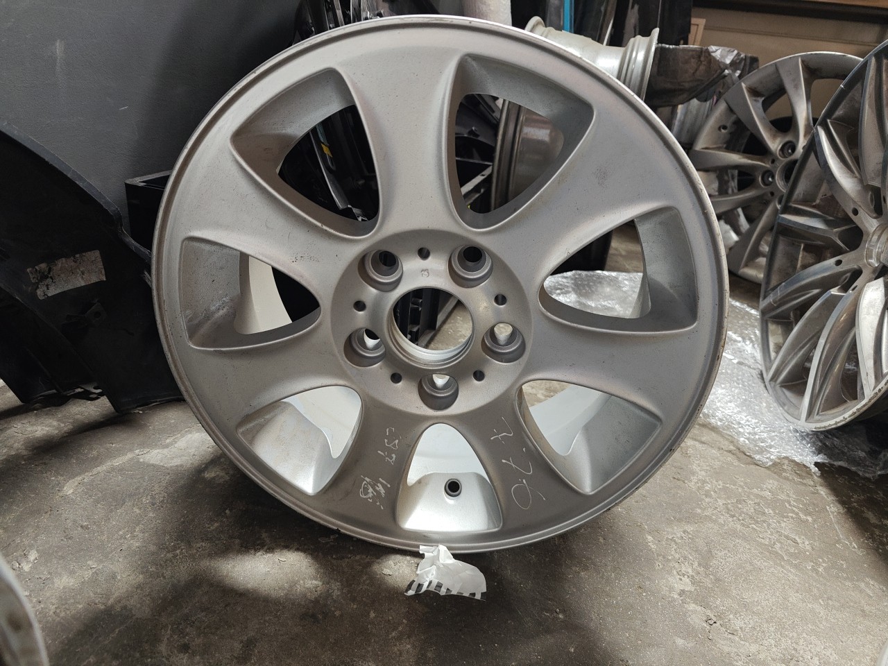 Jante Especial 16 polegadas BMW 1 (E87) | 03 - 13