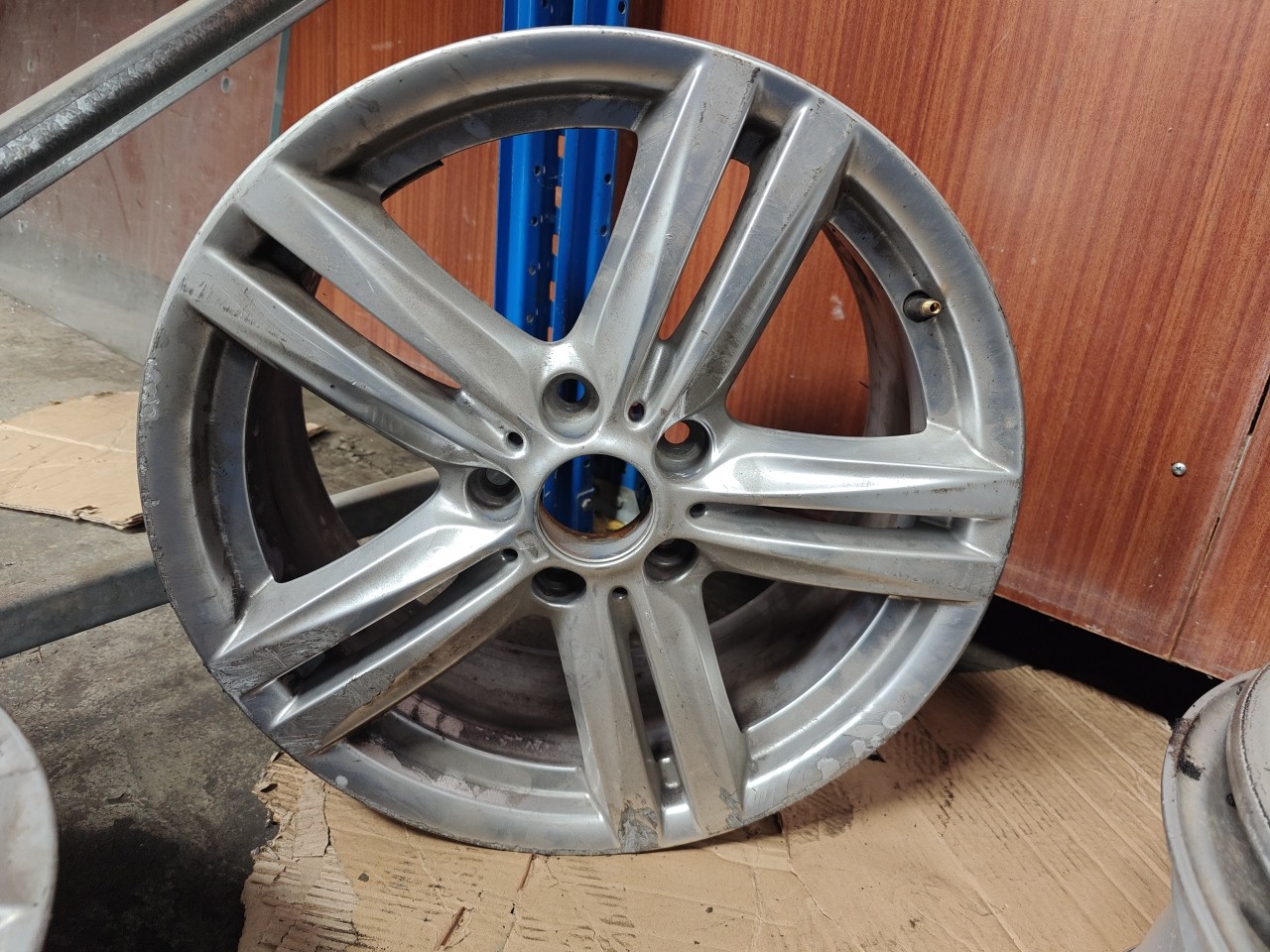 Jante Especial 18 polegadas BMW 1 (F21) | 11 - 