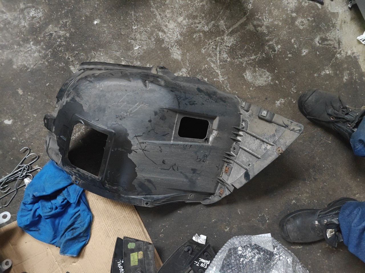 Parte da Frente da Cava de Roda Frente Direita BMW 3 Touring (E91) | 04 - 12
