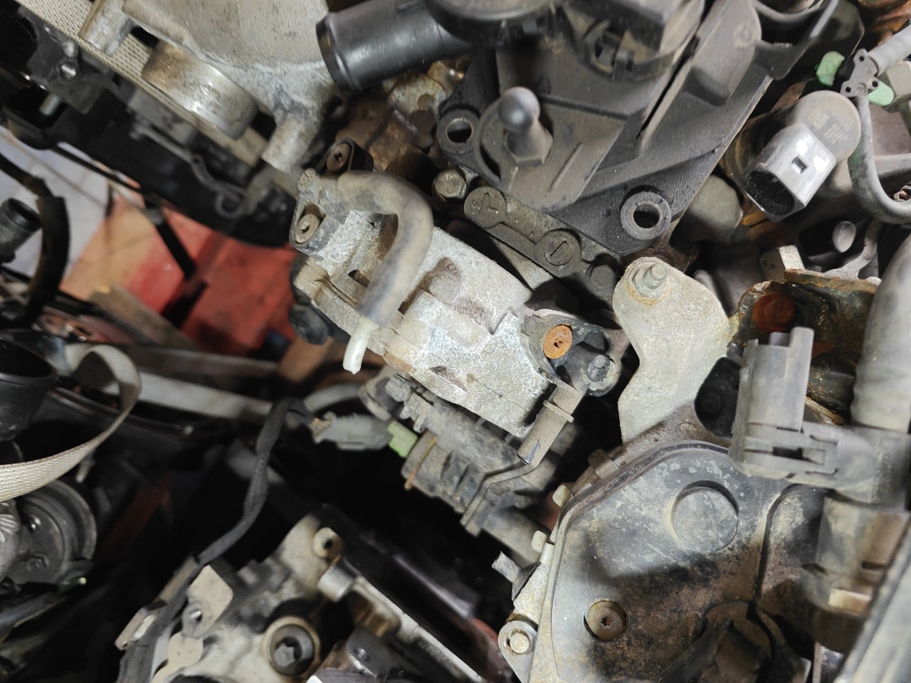 Motor com acessorios FORD C-MAX II (DXA/CB7, DXA/CEU) | 10 -  Imagem-6 Motor com acessorios FORD C-MAX II (DXA/CB7, DXA/CEU) | 10 -  Imagem-6