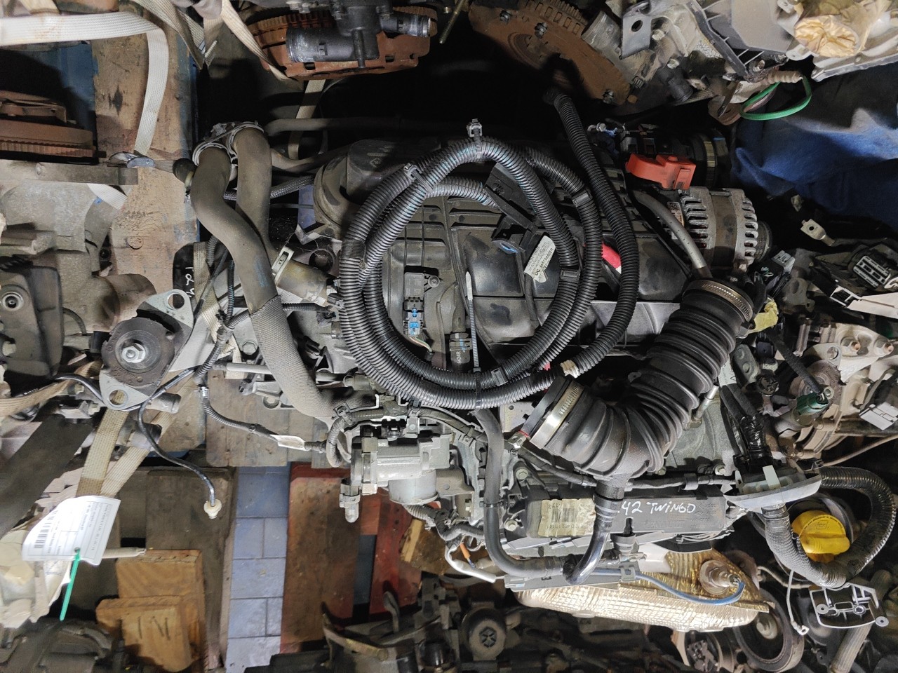 Motor com acessorios RENAULT TWINGO III (BCM_) | 14 -  Imagem-1