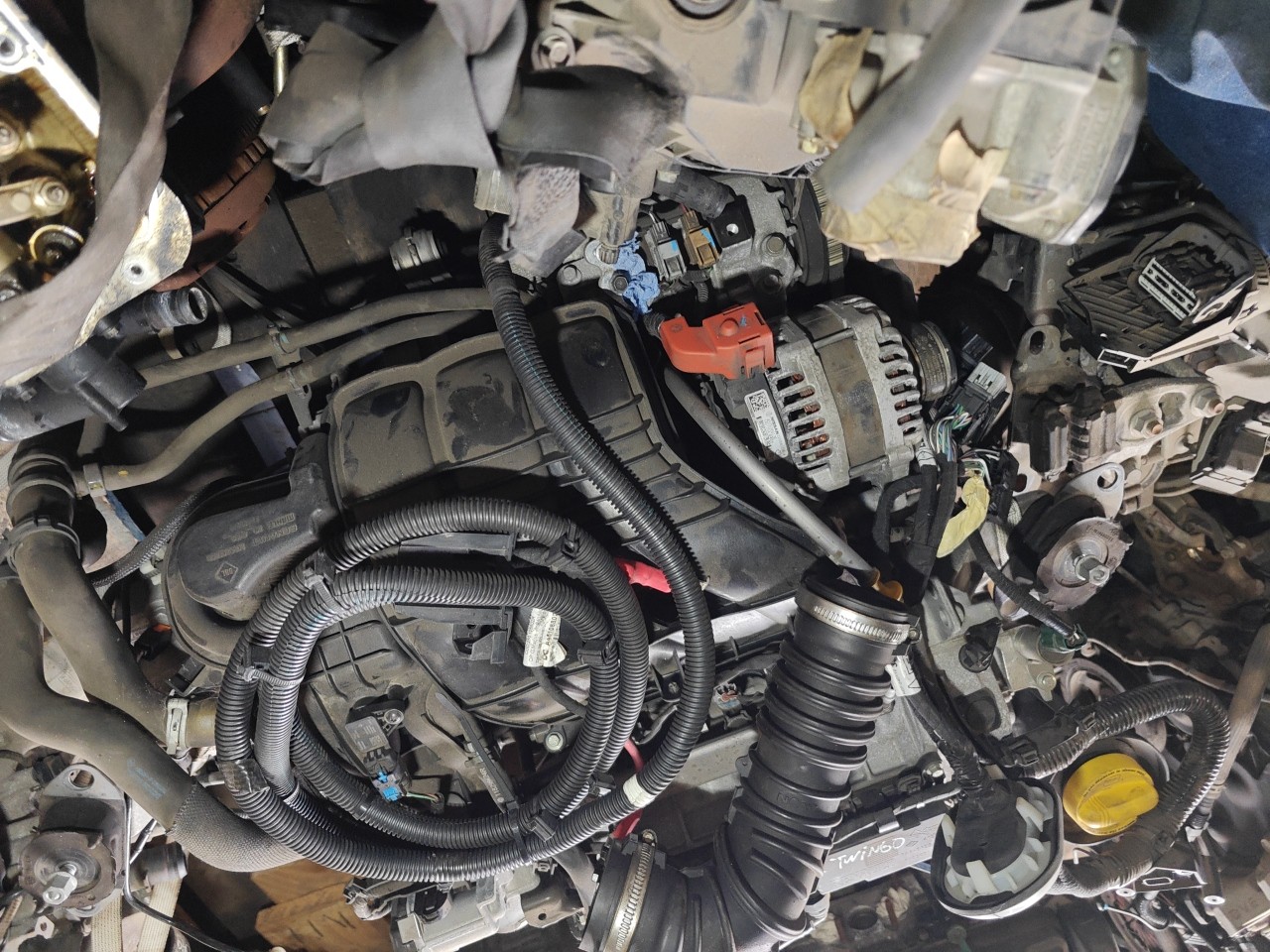 Motor com acessorios RENAULT TWINGO III (BCM_) | 14 -  Imagem-2