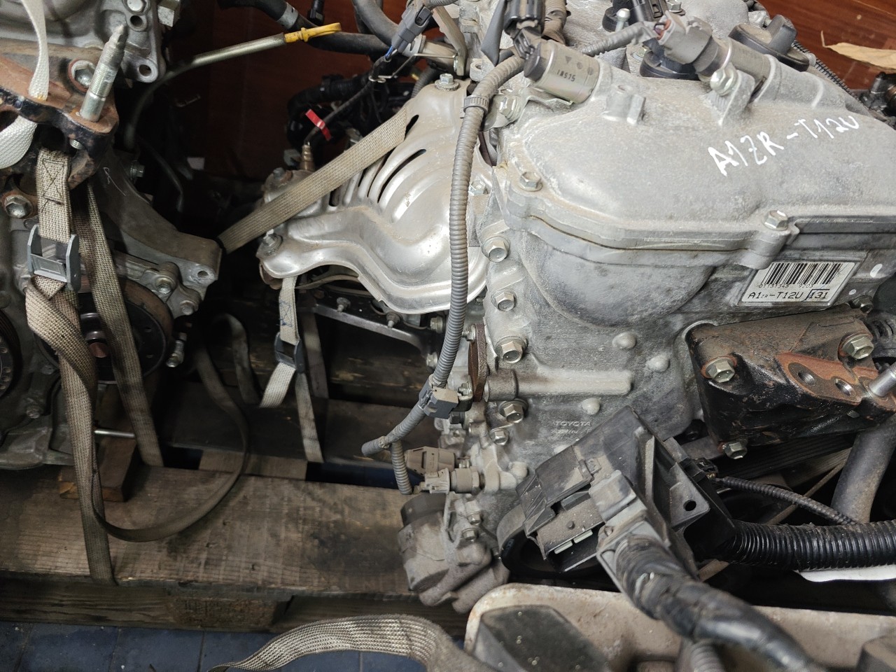 Motor com acessorios TOYOTA AVENSIS três volumes (_T27_) | 08 - 18 Imagem-4 Motor com acessorios TOYOTA AVENSIS três volumes (_T27_) | 08 - 18 Imagem-4