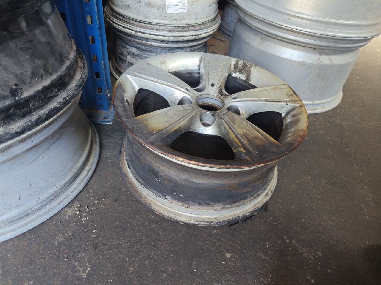 Jante Especial 16 polegadas BMW 1 (F20) | 11 - 19 Imagem-1