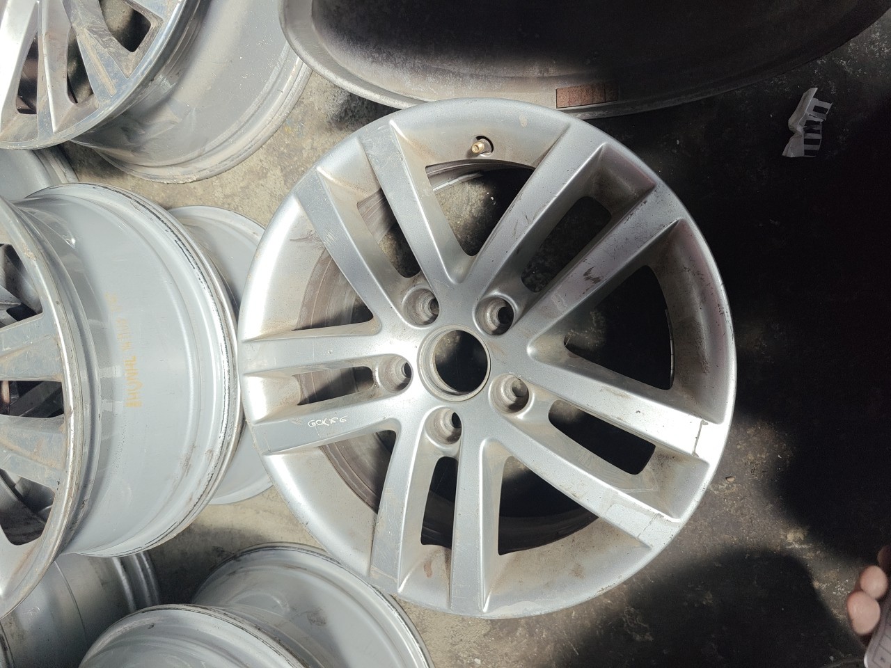 Jante Especial 16 polegadas VOLKSWAGEN GOLF VI (5K1) | 08 - 14