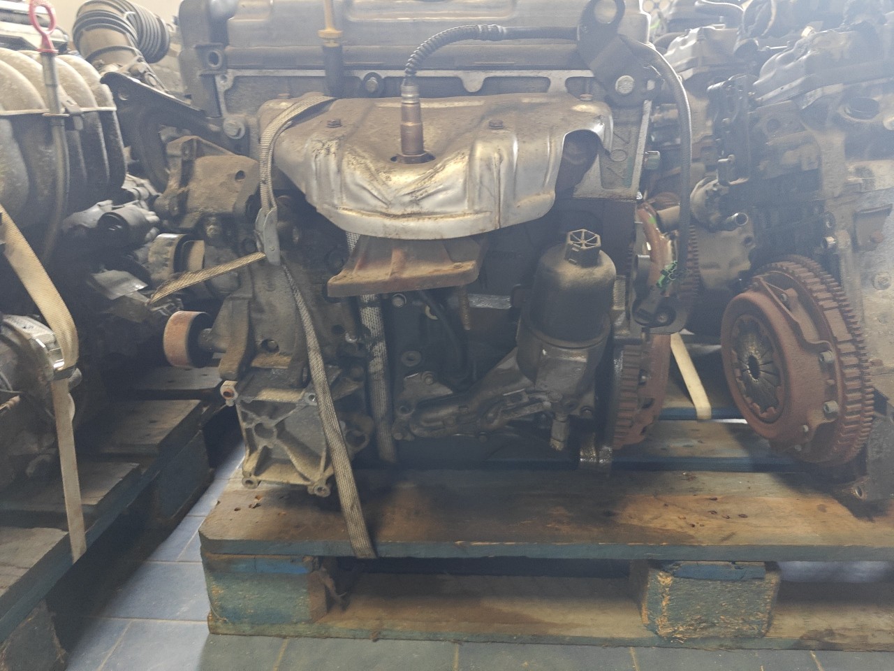 Motor com acessorios CITROEN XSARA PICASSO (N68) | 99 - 12 Imagem-1 Motor com acessorios CITROEN XSARA PICASSO (N68) | 99 - 12 Imagem-1