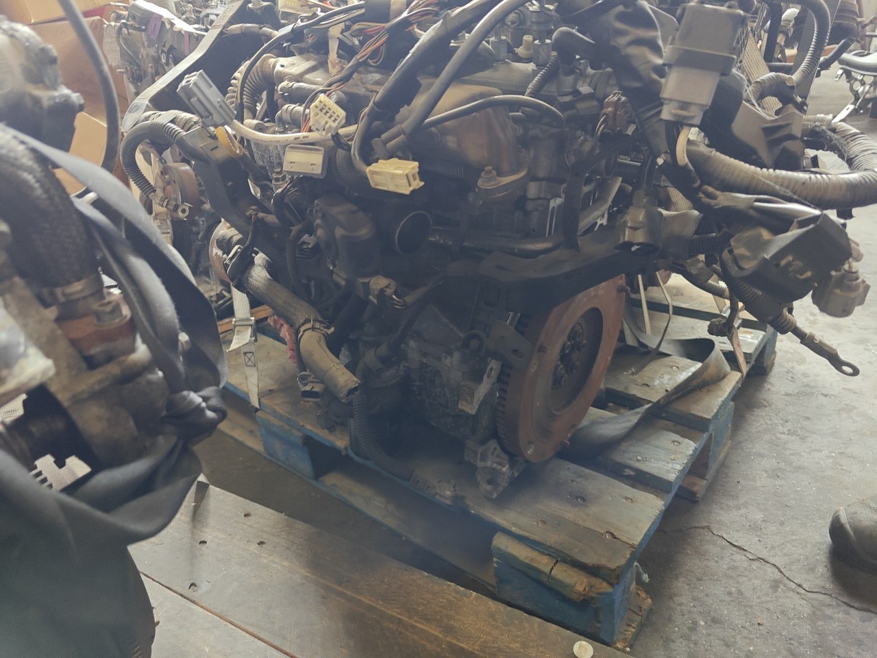 Motor com acessorios TOYOTA COROLLA (_E12_) | 01 - 07 Imagem-1 Motor com acessorios TOYOTA COROLLA (_E12_) | 01 - 07 Imagem-1